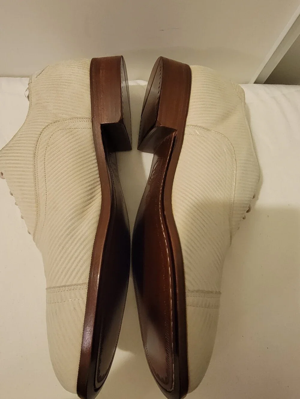 rare Florsheim by Duckie Brown white textured canvas or seersucker cap-toe oxfor